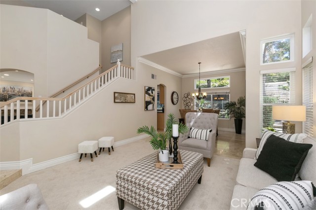 Detail Gallery Image 5 of 48 For 20 Lawnridge, Rancho Santa Margarita,  CA 92679 - 4 Beds | 2/1 Baths