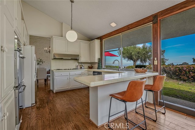 Detail Gallery Image 14 of 37 For 19 Georgeff Road, Rolling Hills,  CA 90274 - 5 Beds | 3/1 Baths