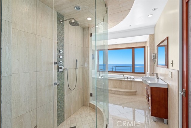 24517 Piuma Road, Malibu CA: https://media.crmls.org/medias/83ee352a-1915-487e-b84e-6b87f0eb69a5.jpg