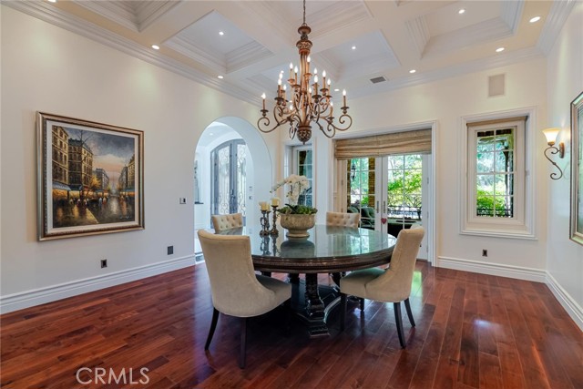 Image 32 of 75 For 25711 Shady Oak Ln