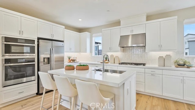 Front Image Thumbnail for CROC26027826