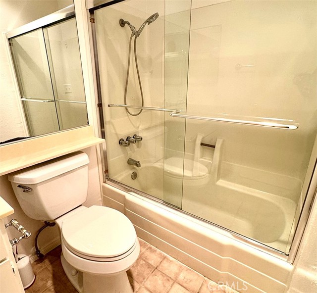 Detail Gallery Image 20 of 31 For 17241 Roscoe #16,  Northridge,  CA 91325 - 3 Beds | 3 Baths