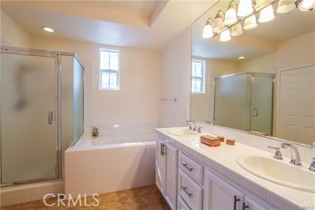 225 Lonetree, Irvine CA: https://media.crmls.org/medias/83f0eafa-ef44-49b7-8b60-1a560f29351b.jpg