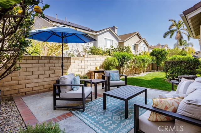 7 Bayview Drive, Buena Park CA: https://media.crmls.org/medias/83f16064-aaa5-48ef-b5a0-56ada5073262.jpg
