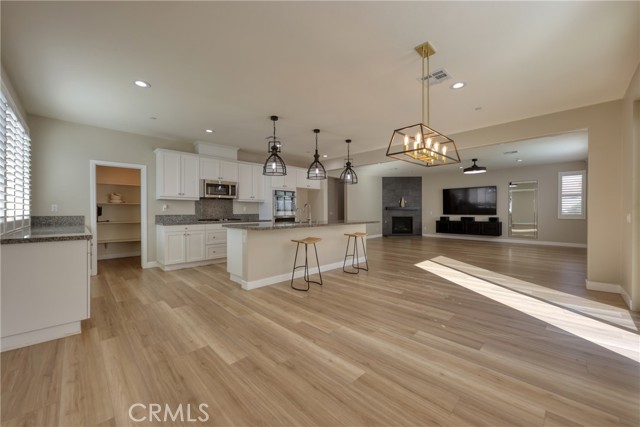 2668 Half Dome Court, Jurupa Valley CA: https://media.crmls.org/medias/83f27e43-3726-4d56-88d2-2ecccc483fe8.jpg