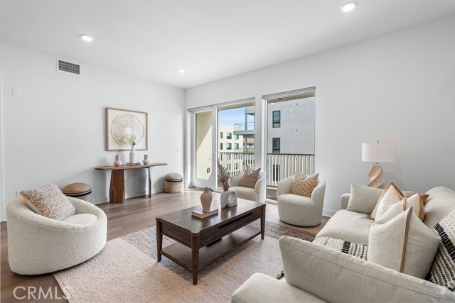 Detail Gallery Image 9 of 36 For 1702 Rivington, Irvine,  CA 92612 - 1 Beds | 2 Baths