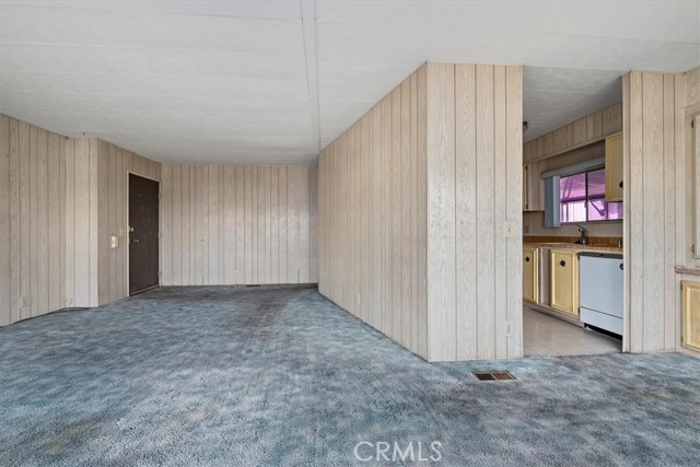 Image 13 of 27 For 54999 Martinez Trail  107