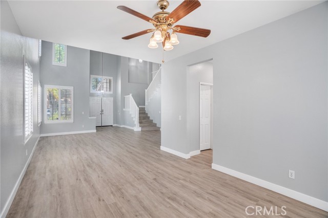 3280 Stallion Street, Ontario CA: https://media.crmls.org/medias/83f378f2-7fe1-4669-b347-4a77f206648a.jpg