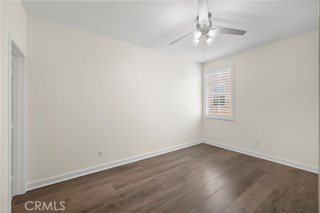 103 Aims, Irvine CA: https://media.crmls.org/medias/83f3b02f-595b-4447-ba4f-de9cfc76c0eb.jpg