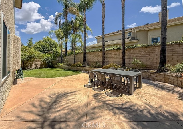 462 Cremona Way, Oak Park CA: https://media.crmls.org/medias/83f47f6a-f2d3-4ee0-bc0a-97d80e6b1a82.jpg