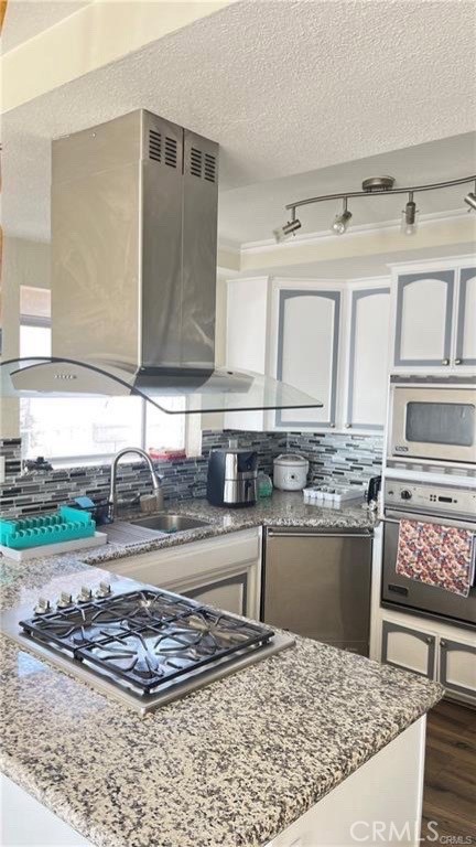 Detail Gallery Image 8 of 16 For 14515 Rivers Edge, Helendale,  CA 92342 - 2 Beds | 2 Baths