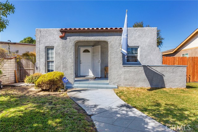 231 N Barbara Ave, Azusa, CA 91702