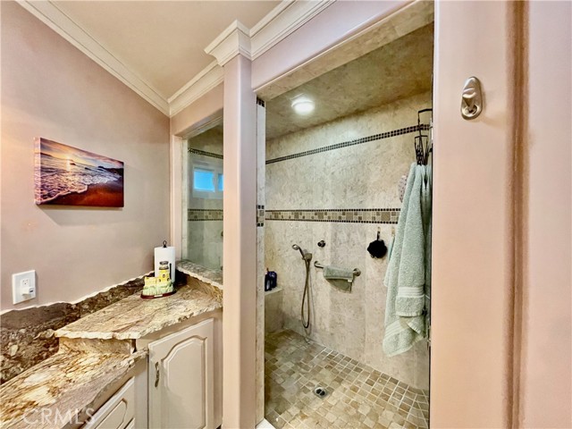 Detail Gallery Image 21 of 44 For 721 W 27th #1,  San Pedro,  CA 90731 - 2 Beds | 2/1 Baths