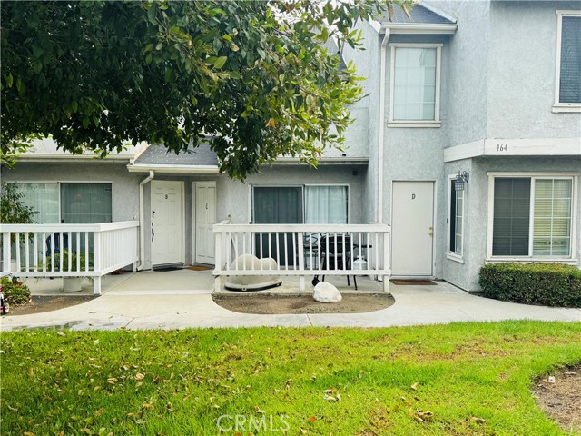 Image 2 for 164 W Walnut Ave #C, Rialto, CA 92376