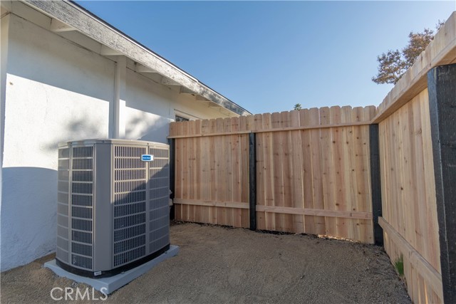 Detail Gallery Image 35 of 50 For 233 W Rancho Rd, Corona,  CA 92882 - 3 Beds | 2 Baths