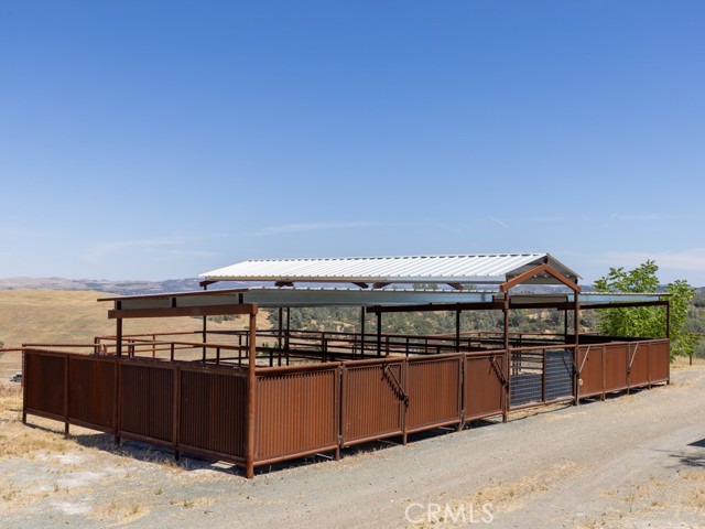 7491 Kingsbury Road, Templeton CA: https://media.crmls.org/medias/83f88323-f135-4062-a062-022305fe4e0c.jpg