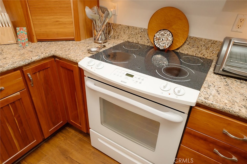 MLS #OC26135778 image #26