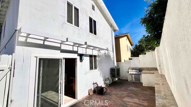 Detail Gallery Image 14 of 16 For 6106 Cedar St, Simi Valley,  CA 93063 - 3 Beds | 1/1 Baths