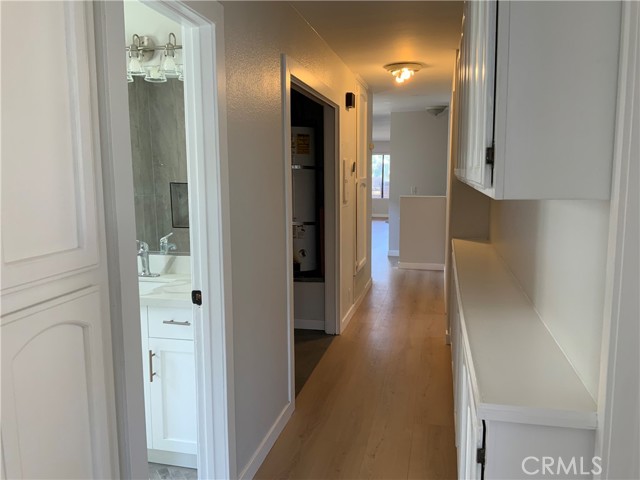 814 W Balboa Boulevard, Newport Beach CA: https://media.crmls.org/medias/83faa16b-c9ec-4949-a4aa-90af70c9f5ed.jpg