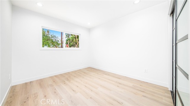 Detail Gallery Image 15 of 23 For 7851 Nita Ave, Canoga Park,  CA 91304 - 4 Beds | 2 Baths