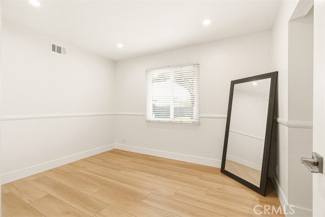 Detail Gallery Image 30 of 46 For 1301 Cameo Dr, Tustin,  CA 92780 - 4 Beds | 2 Baths