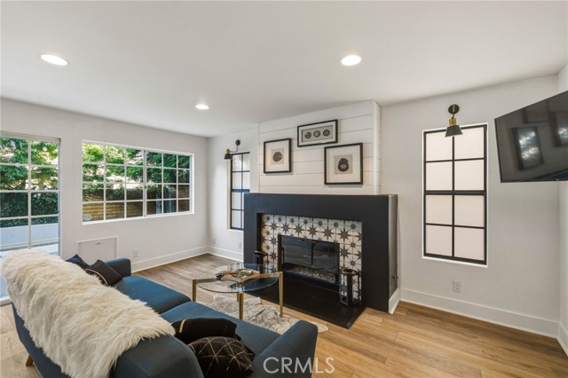 716 Lucia, Redondo Beach, California 90277, 3 Bedrooms Bedrooms, ,3 BathroomsBathrooms,Residential,For Sale,Lucia,SB26088691