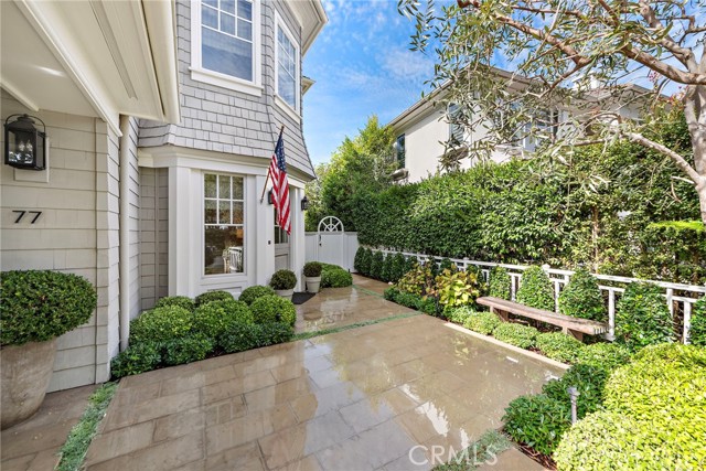 Detail Gallery Image 25 of 25 For 77 Old Course Dr, Newport Beach,  CA 92660 - 4 Beds | 3/1 Baths