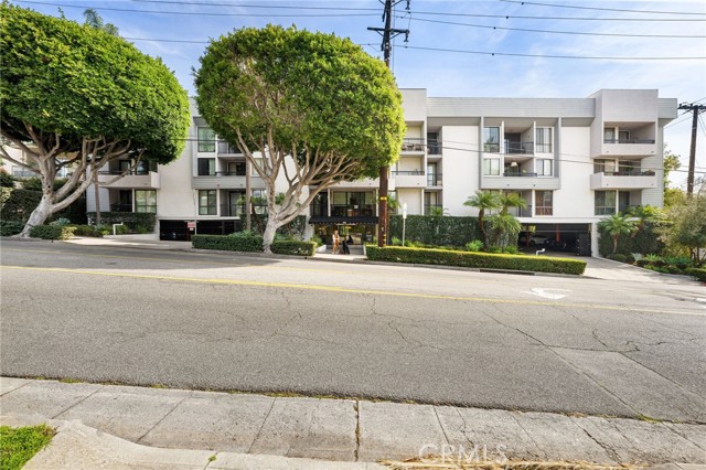 Detail Gallery Image 17 of 17 For 906 N Doheny Dr #318,  West Hollywood,  CA 90069 - 1 Beds | 1 Baths