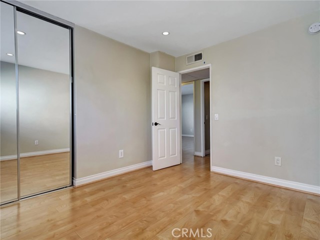 Detail Gallery Image 16 of 28 For 18350 Hatteras #123,  Tarzana,  CA 91356 - 3 Beds | 2 Baths