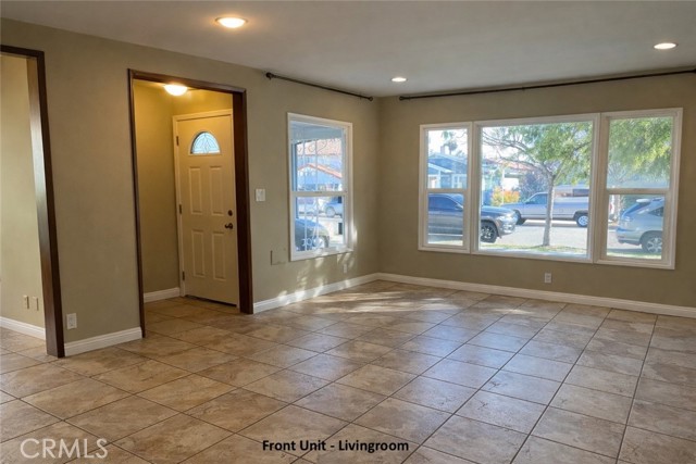 Detail Gallery Image 4 of 34 For 231 E Dexter St, Covina,  CA 91723 - – Beds | – Baths