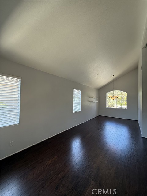 Detail Gallery Image 4 of 24 For 2400 Calle Bienvenida, Chino Hills,  CA 91709 - 4 Beds | 3 Baths