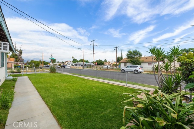 608 Western Avenue, San Bernardino CA: https://media.crmls.org/medias/83ff6146-a47f-4b05-9c6c-bfcb67340c51.jpg