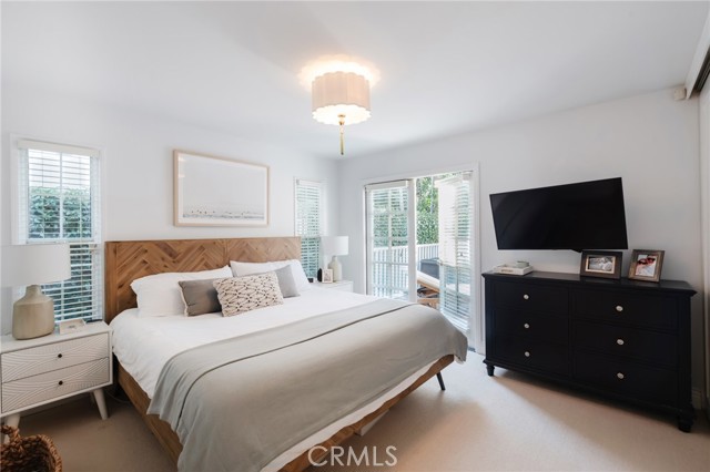 2825 Valley Drive, Manhattan Beach, California 90266, 4 Bedrooms Bedrooms, ,2 BathroomsBathrooms,Residential,Sold,Valley,SB23231512