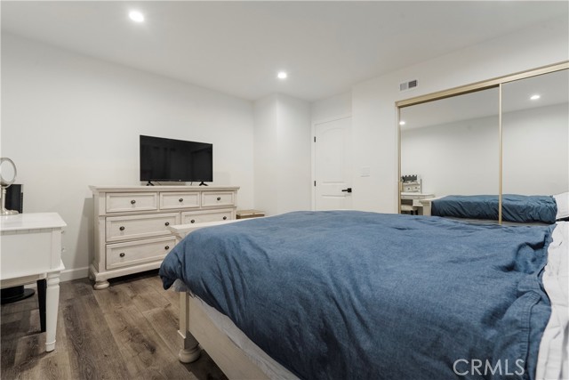 Detail Gallery Image 18 of 25 For 17730 Regency Cir, Bellflower,  CA 90706 - 3 Beds | 2 Baths