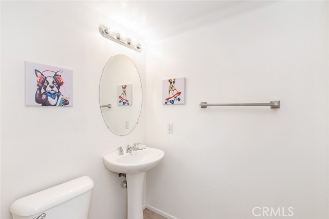 Detail Gallery Image 16 of 31 For 1800 E Lakeshore, Lake Elsinore,  CA 92530 - 3 Beds | 2 Baths