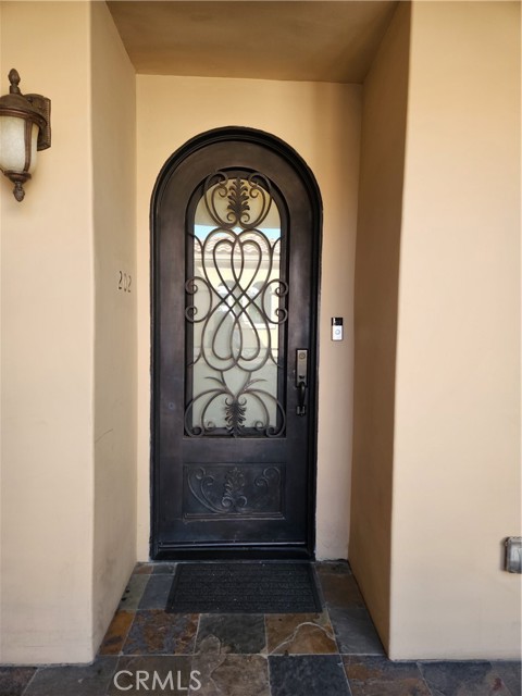 Detail Gallery Image 4 of 29 For 1835 Barrington #202,  Los Angeles,  CA 90025 - 3 Beds | 3 Baths