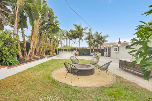 9 W Avenida Cornelio, San Clemente CA: https://media.crmls.org/medias/840089ec-c196-4b5a-bfc2-d701cd16120b.jpg