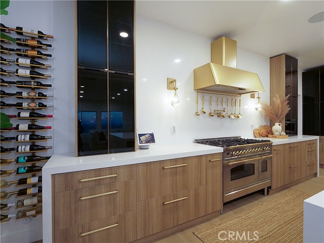 Detail Gallery Image 17 of 54 For 32551 Seacliff Dr, Rancho Palos Verdes,  CA 90275 - 4 Beds | 3/1 Baths