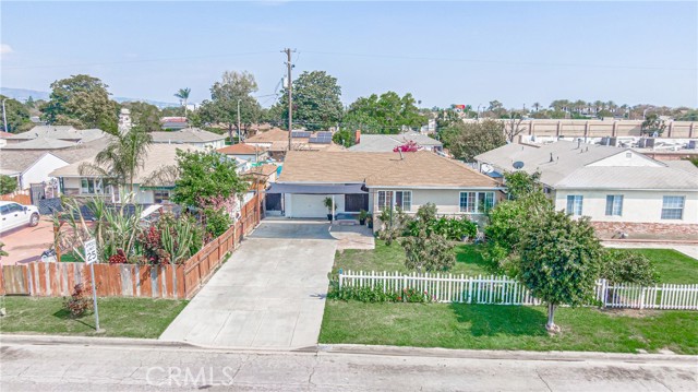 Detail Gallery Image 3 of 35 For 6718 Candace Ave, Pico Rivera,  CA 90660 - 4 Beds | 2 Baths