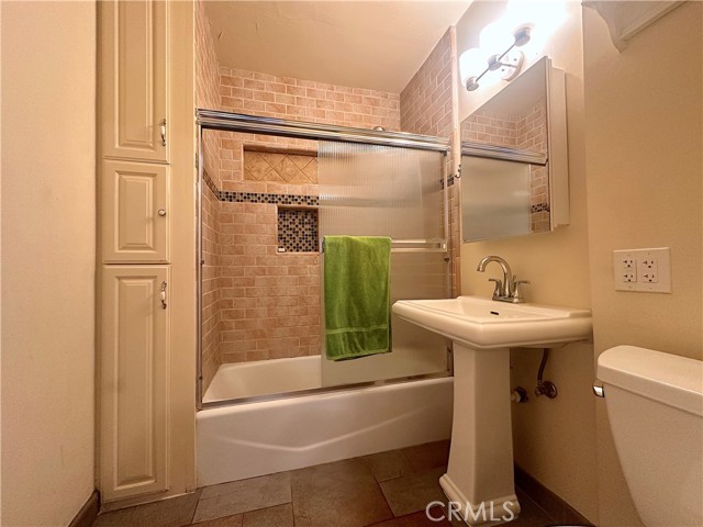 Detail Gallery Image 25 of 40 For 551 W Walnut Ave, Monrovia,  CA 91016 - 3 Beds | 2 Baths