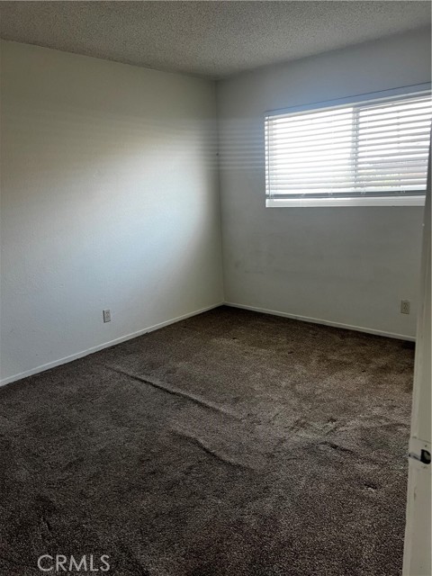 326 s beach blvd, La Habra CA: https://media.crmls.org/medias/84027b6c-1f0a-470c-9f38-07daeee510dd.jpg