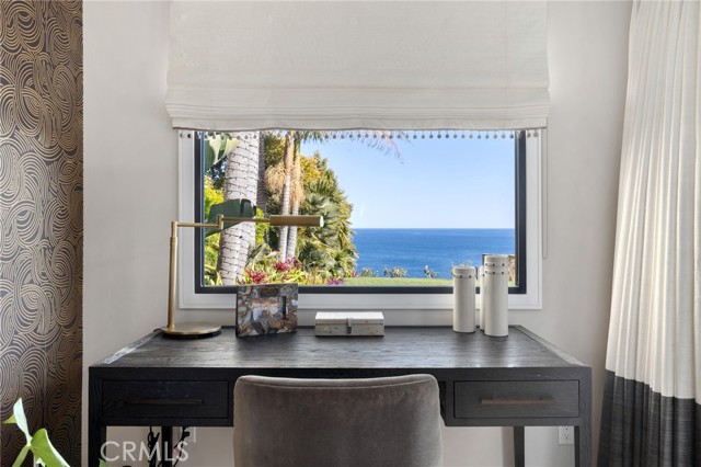 Detail Gallery Image 24 of 33 For 44 Sea Cove Dr, Rancho Palos Verdes,  CA 90275 - 4 Beds | 4/1 Baths