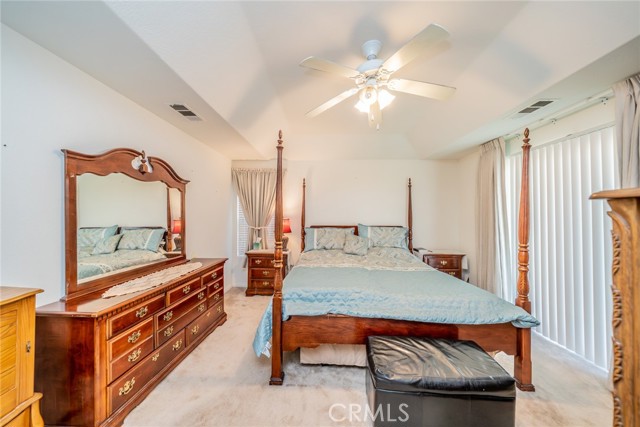 Detail Gallery Image 20 of 46 For 15982 Holly Brook Ln, Victorville,  CA 92395 - 4 Beds | 3 Baths