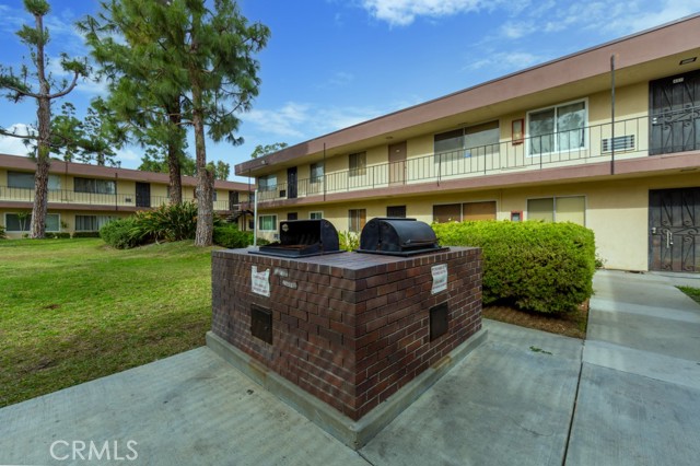 4700 Clair Del Avenue, Long Beach CA: https://media.crmls.org/medias/84034e17-c572-4cbf-9c26-dc164c5f9d59.jpg