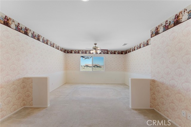 Detail Gallery Image 19 of 39 For 14691 Hondo Dr, Victorville,  CA 92394 - 4 Beds | 2/1 Baths