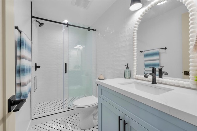 Detail Gallery Image 12 of 52 For 17481 Tramonto Dr, Pacific Palisades,  CA 90272 - 4 Beds | 3 Baths