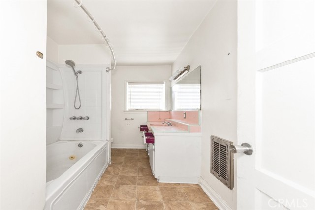 MLS #SR25265861 image #21