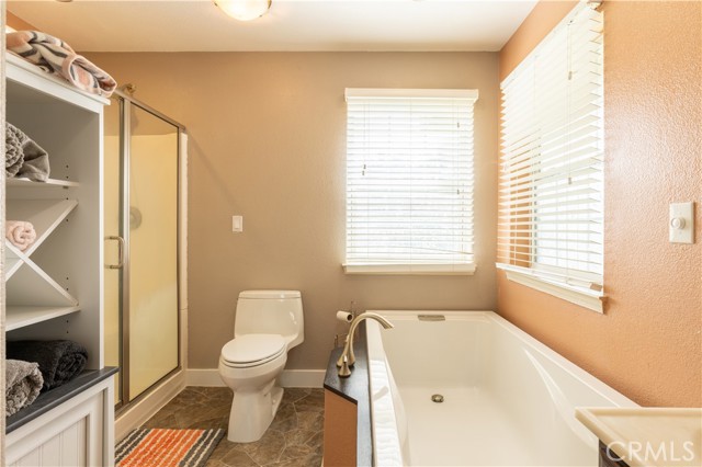 Detail Gallery Image 18 of 49 For 9822 Marshview Way, Lower Lake,  CA 95457 - 6 Beds | 2/1 Baths