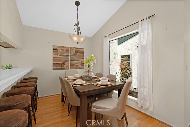 1030 Royal Oaks Drive, Monrovia CA: https://media.crmls.org/medias/840457e0-9892-45e7-8fe3-29ccf21422dd.jpg