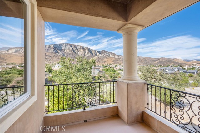 Image 36 of 72 For 2462 Lost Canyons Drive